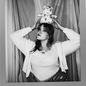 Meet your Posher, Cassandra